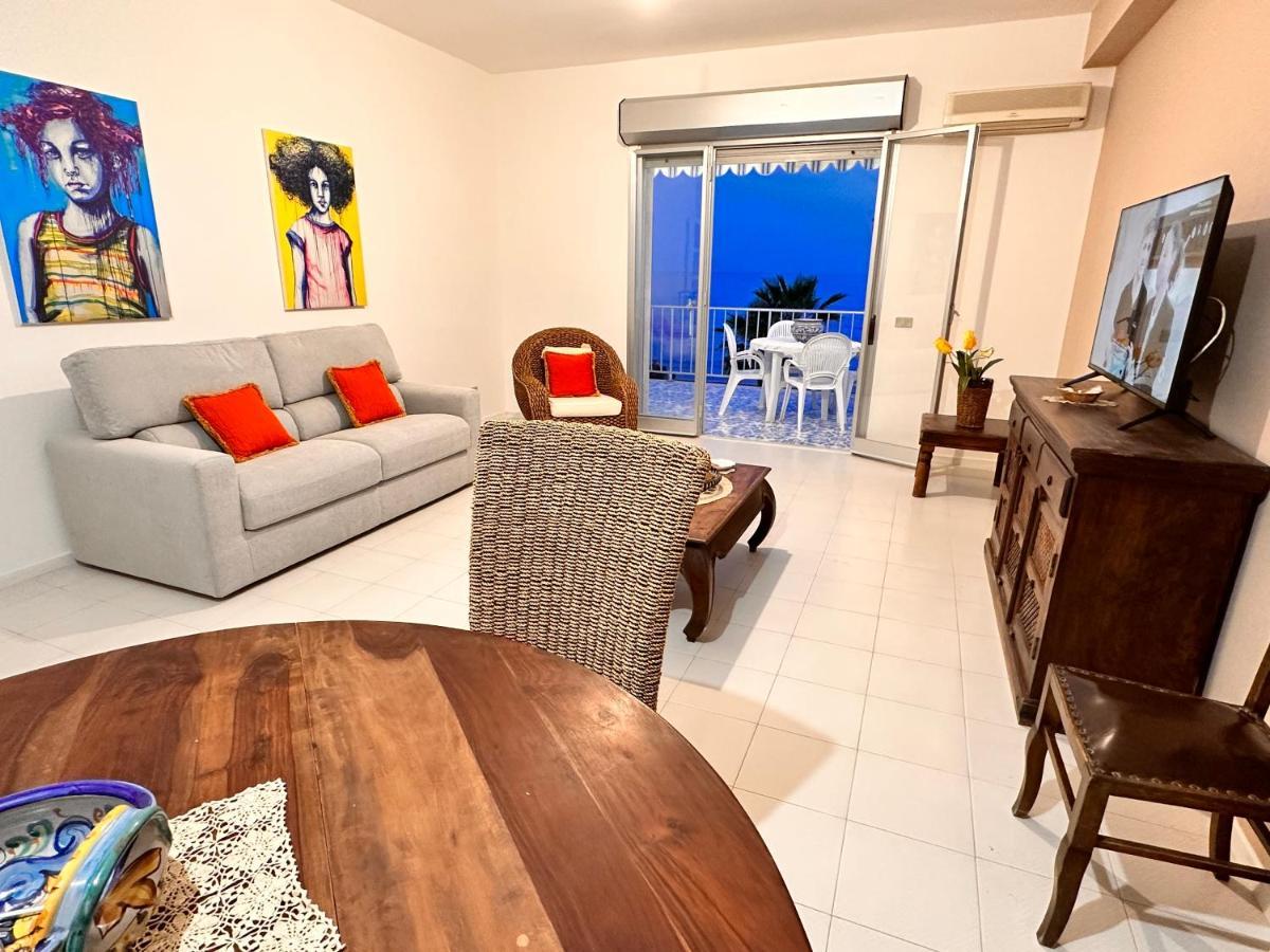 シャッカLa Terrazza Sul Mareアパートメント エクステリア 写真